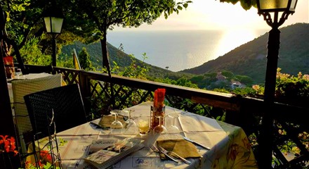 Bastia's Ristorante Pizzeria - Restaurants a Marciana