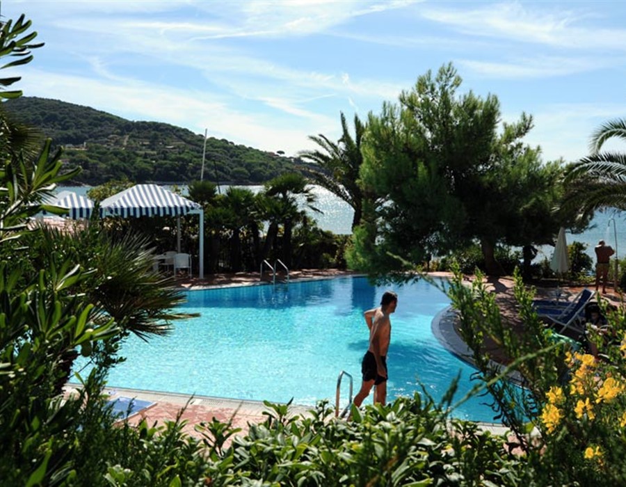 Hotel Antares - photo 1