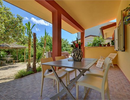 Ciliegio 2 – Studio for 3 with Patio, Criage Marina di Campo - Apartments a Campo nell'Elba