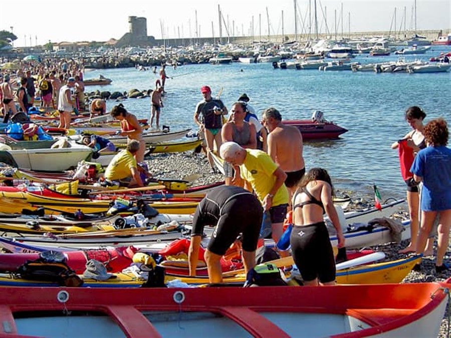 Sea kayak gathering