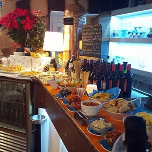 Aperitif with Oysters