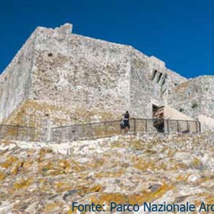 The Volterraio fortress: A magical excursion.
