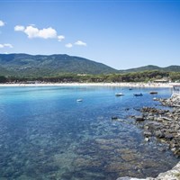 Ilaria Vangi di FanPage.it scrive delle più belle spiagge dell'Isola d'Elba