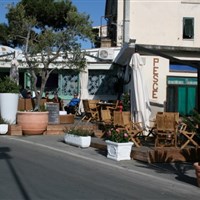 Thanks to ElbaMyLove, the leading Dutch travel blog about Italy writes three articles on Elba