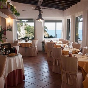 CAPO SANT'ANDREA… Un piccolo paradiso per una vacanza di relax