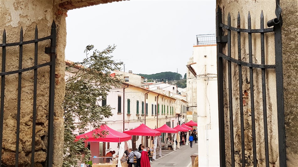 Un salto indietro nel MedioEvo...a San Piero la bellissima  FESTA DEL CARACUTO